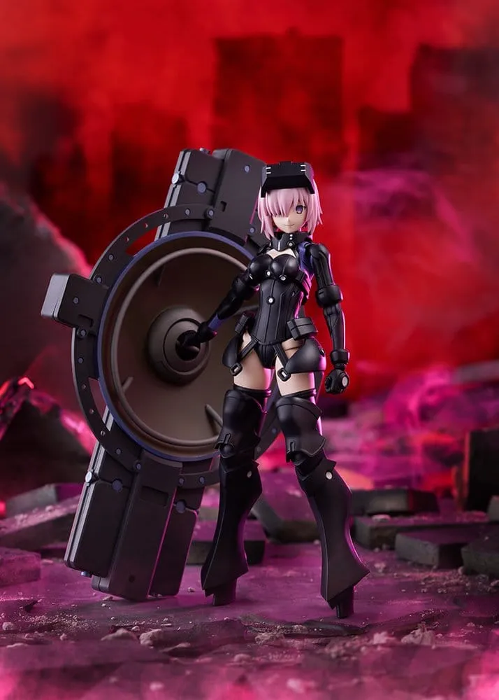 Fate/Grand Order Plamatea Plastic Model Kit Shielder/Mash Kyrielight (Ortinax) 17 cm